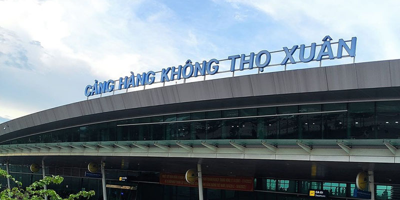 Di chuyển bằng Máy bay