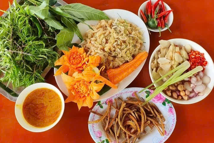 Nên ăn gì khi tham quan bãi tắm B Sầm Sơn?